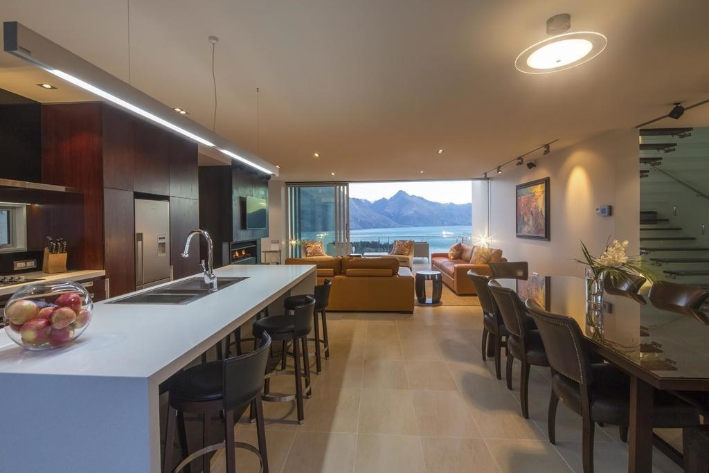 Villa De Luxe, A Relax It'S Done Luxury Holiday Home 皇后镇 外观 照片