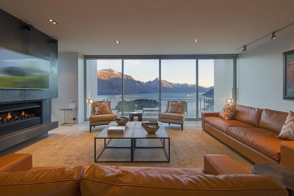 Villa De Luxe, A Relax It'S Done Luxury Holiday Home 皇后镇 外观 照片