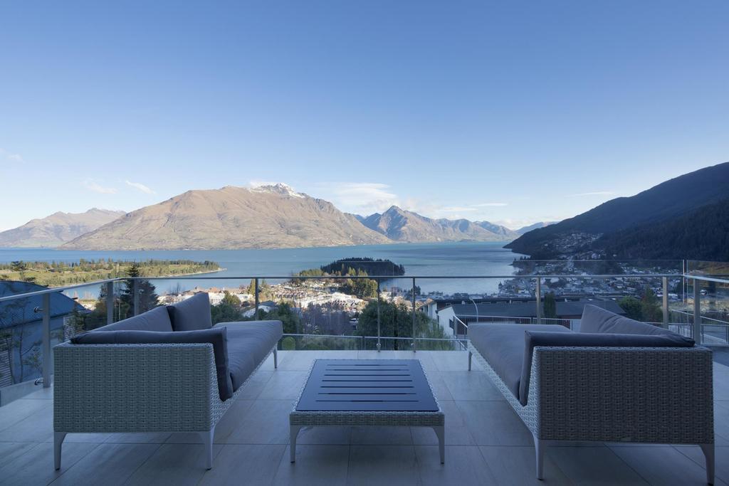 Villa De Luxe, A Relax It'S Done Luxury Holiday Home 皇后镇 外观 照片